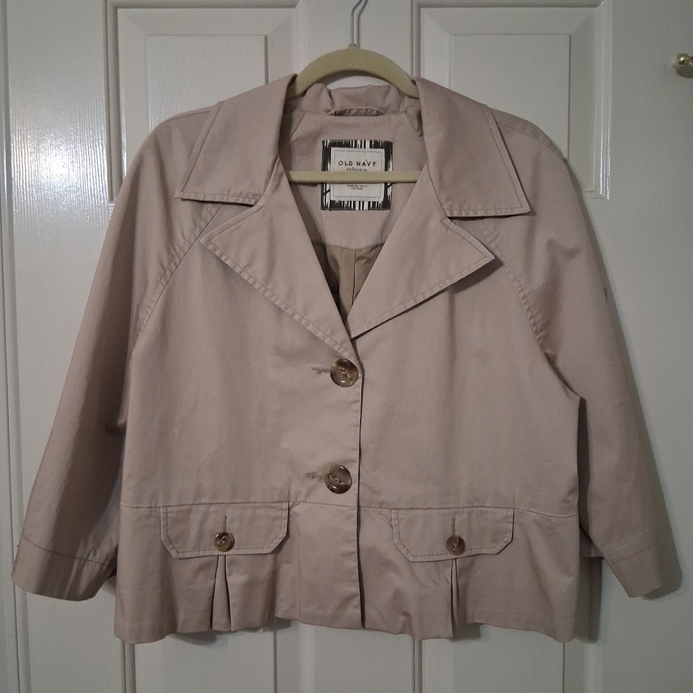 OLD NAVY Women's SZ XL Beige Y2K 3/4 Sleeve Lined Jacket 2 Buttons